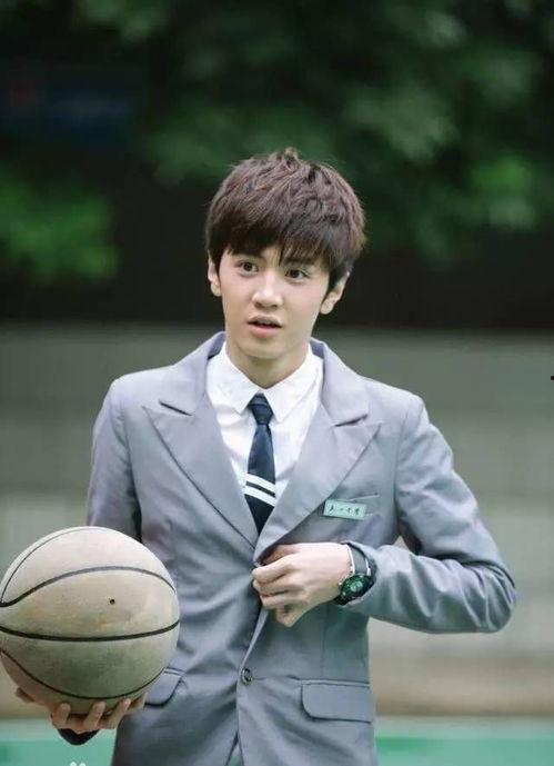 直播间爆料陈哲远事件视频,陈哲远直播间爆料事件视频引发热议