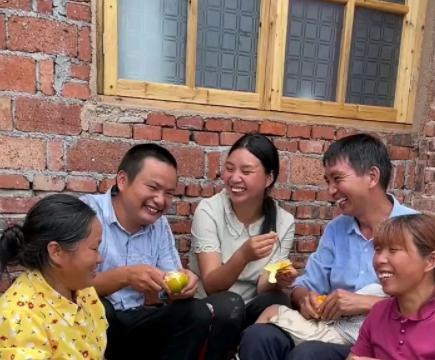 牛爱芳老乡爆料视频,真实事件引发热议